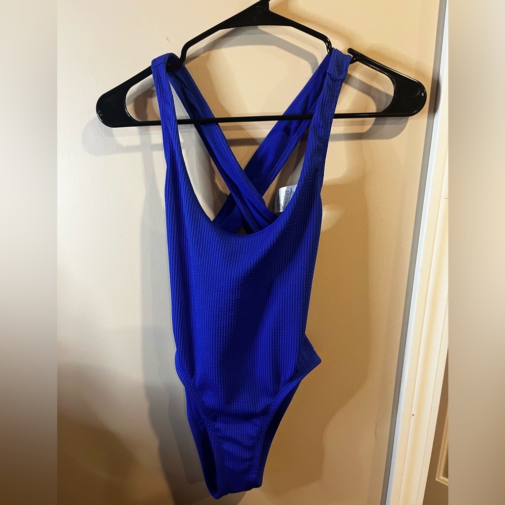NWT Nike XS Blue Crossback One-Piece Swimsuit